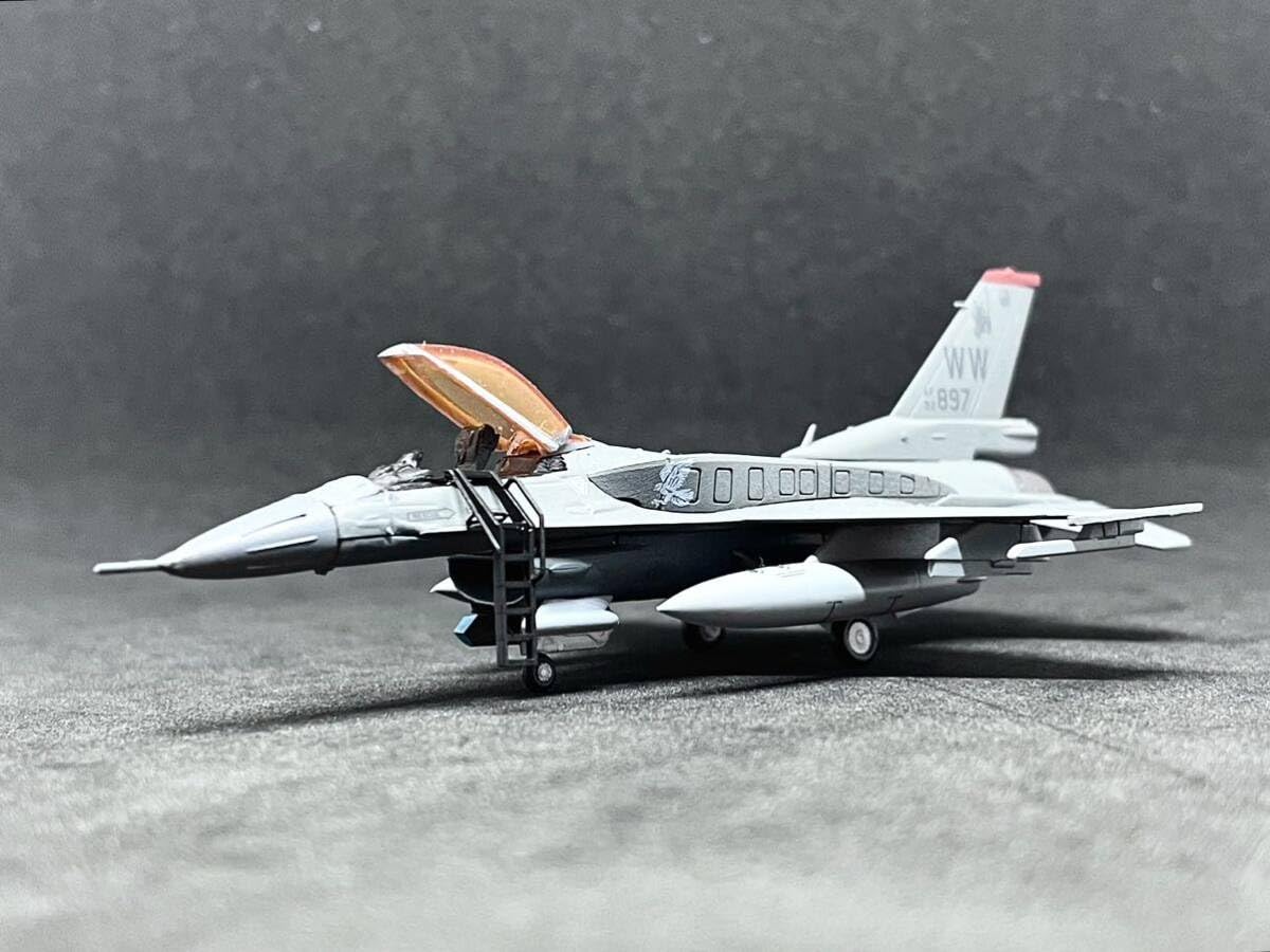Amazon | 完成品 F-16 CFT エフトイズ オープンキャノピー アメリカ